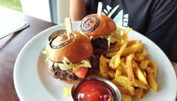 La Cage - Brasserie sportive - 14 Rue Denis Papin