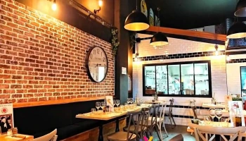 La Cantina Di Don Camillo Biganos - Biganos