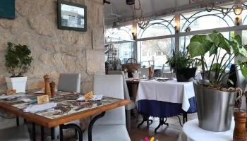 La Marée, Restaurant de Poissons et Fruits de Mer - 17000 La Rochelle