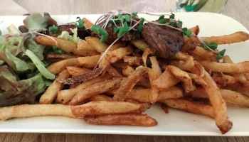 Le 7 passe à table. Restaurant & Bar a vin - Castres-Gironde