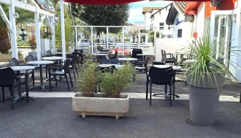 Le Central - 64250 Cambo-Les-Bains
