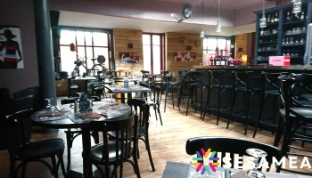 Le Garage Bar - 16100 Cognac