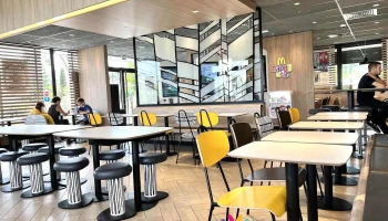 McDonald's - A Rue Henri Iv