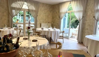 Restaurant le Cheval Blanc de Vouillé - 86190 Vouillé