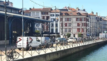 Une Bouteille à la Nive - Bayonne