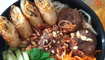 Viet frais - Restaurant rapide vietnamien à emporter - 33410 Cadillac-Sur-Garonne