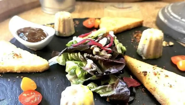 Auberge Des Grands Vins -  Plats Et Boissons - Labarde