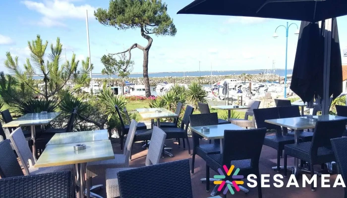 Bar Restaurant Le Golfy - Port de La Palmyre - 17570 Les Mathes