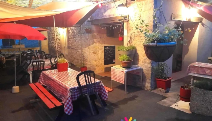 Bar Restaurant Le Relais De Blis Et Born Tout - Bassillac Et Auberoche