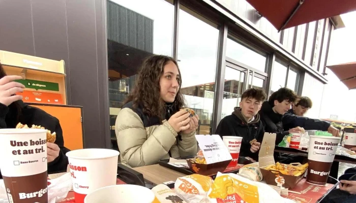 Burger King -  Instagram - Ayguemorte-les-graves