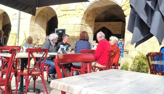 Cafe Les Arcades -  Tout - Beaumontois En Périgord