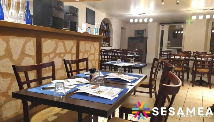 Chez Cecile Restaurant Du Boucher Atmosphere - Availles-limouzine