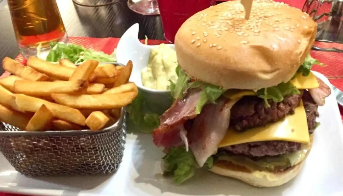 Chez Cecile Restaurant Du Boucher Catalogue - Availles-limouzine