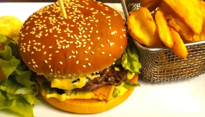 Chez Cecile Restaurant Du Boucher Ou - Availles-limouzine