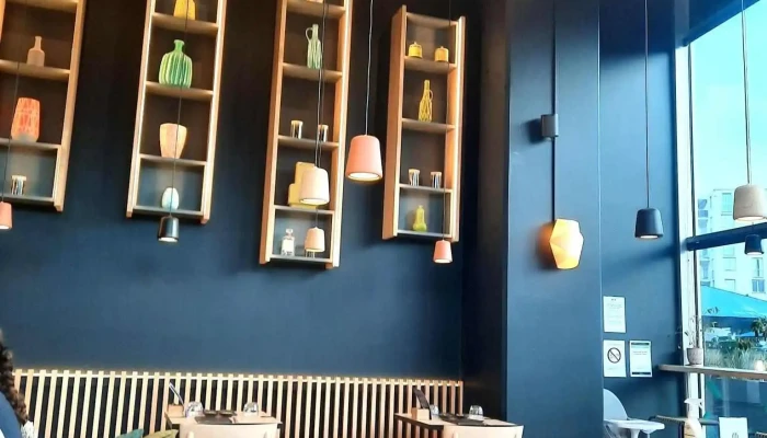 Cote Sushi Bayonne Atmosphere - Bayonne