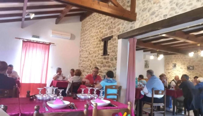 Ferme Auberge Restaurant Le Vieux Chene - 40360 Castelnau-Chalosse