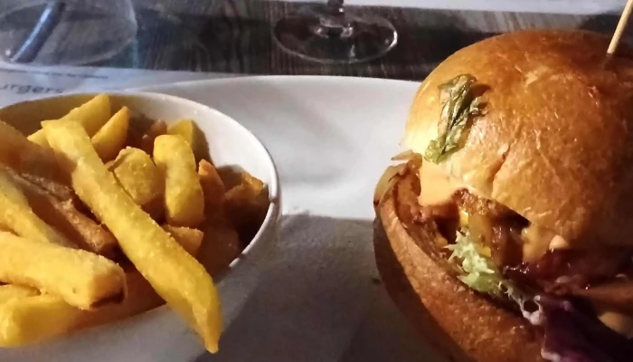 Histoire Sans Faim -  Opinions - Nay