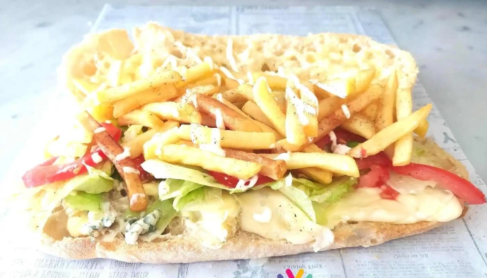 Hk  Sandwichs Pates Salades Friterie Photos Du Proprietaire - Argentat-sur-dordogne