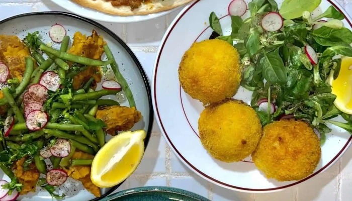 Kouj -  Plats Et Boissons - Bayonne