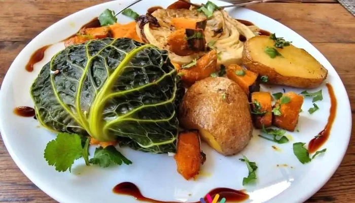 La Cantine Drole De Zebre Plats Et Boissons - Argentat-sur-dordogne
