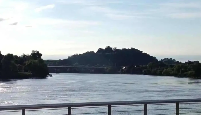 La Crepe Des Quais Videos - Libourne