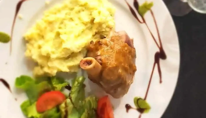 La Taverne Des Conferences Plats Et Boissons - Bergerac