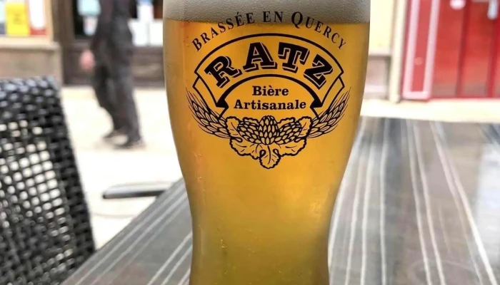 Le Cafe De Paris Plats Et Boissons - Pays De Belvès