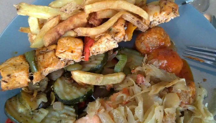 Le Comptoir Du Pelican Plats Et Boissons - Niort