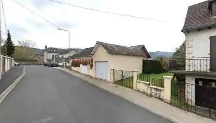 Le Kiosque A Pizzas   Argentat Street View Et 360deg - Argentat-sur-dordogne