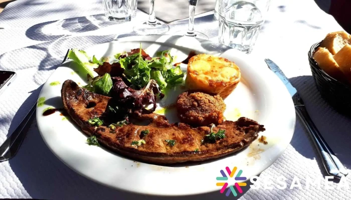 Le Saint Hubert -  Plats Et Boissons - Saint-selve