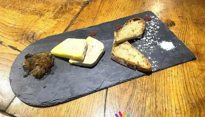 Le Tivoli -  Plats Et Boissons - Argentat-sur-dordogne