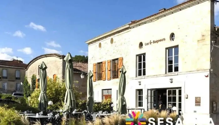 Les 4 Baigneurs - Bourg