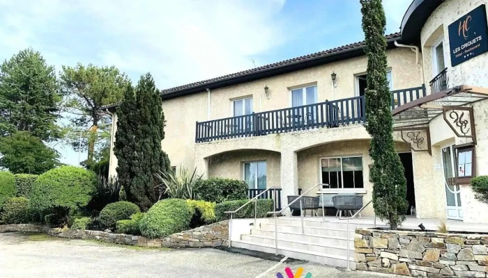 Les Criquets Hôtel Spa Bordeaux - Blanquefort
