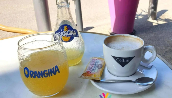 Les Galets Bar -    Tabac Plats Et Boissons - Argentat-sur-dordogne