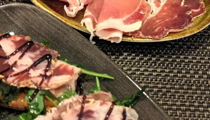 Madre E Figlia -  Plats Et Boissons - Beaumontois En Périgord