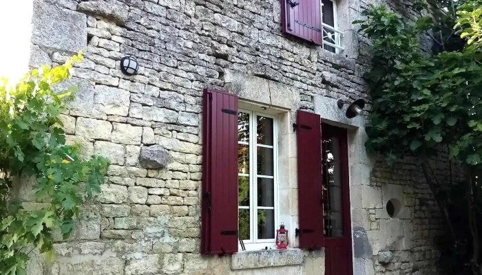 Maison Madame - 79510 Coulon