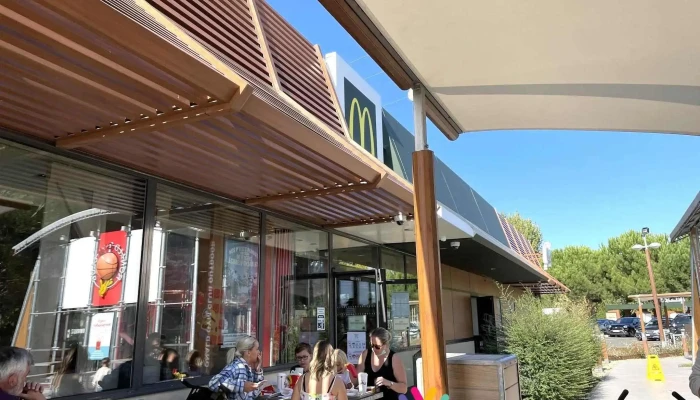 McDonald's - 1 Route De La Vieille Ferme Sortie A62