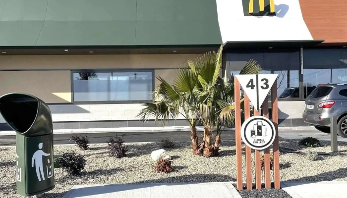 Mcdonalds Tout - Bazas