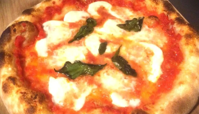 Mensuetto pizze - 33670 La Sauve