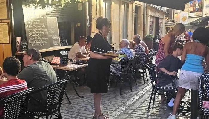 Planches Et Plonk -  Atmosphere - Pays De Belvès