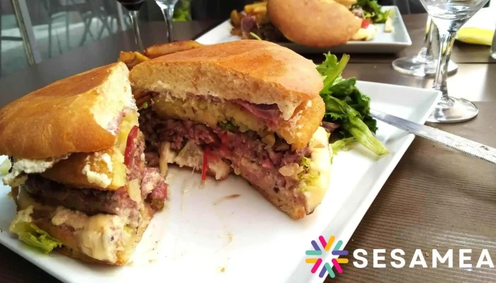 Restaurant Au Bon Accueil -  Plats Et Boissons - Saint-vincent-de-connezac