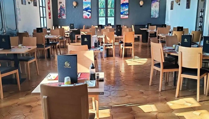 Restaurant Japonais A Volonte Et Fondue Japonnais Atmosphere - Listrac-médoc