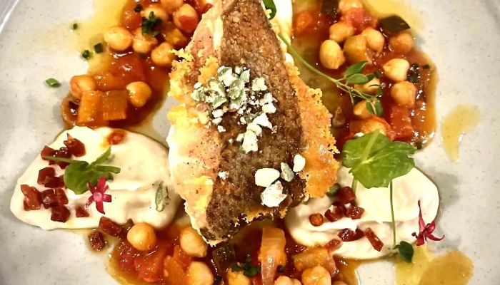 Restaurant Le Turenne -  Plats Et Boissons - Beaulieu-sur-dordogne