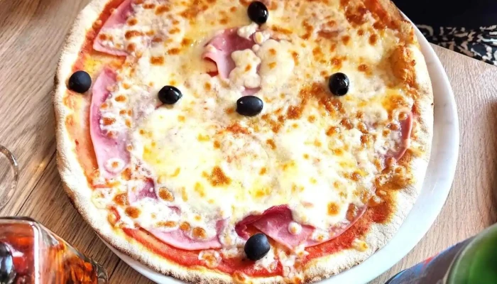 Signorizza Pizzeria Restaurant Bergerac -  Pizza - Bergerac