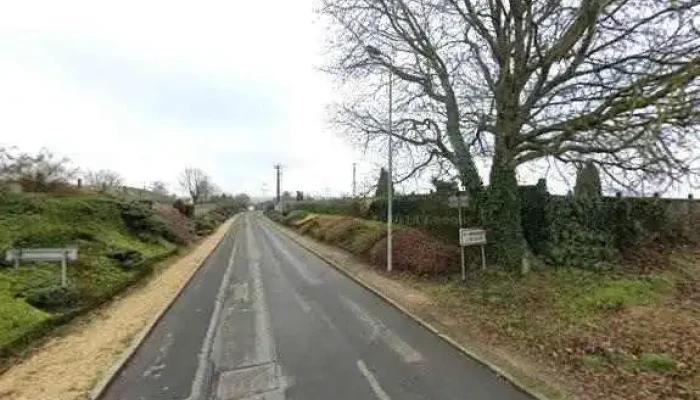 V And B Azay -  Le Brule Street View Et 360deg - Azay-le-brûlé
